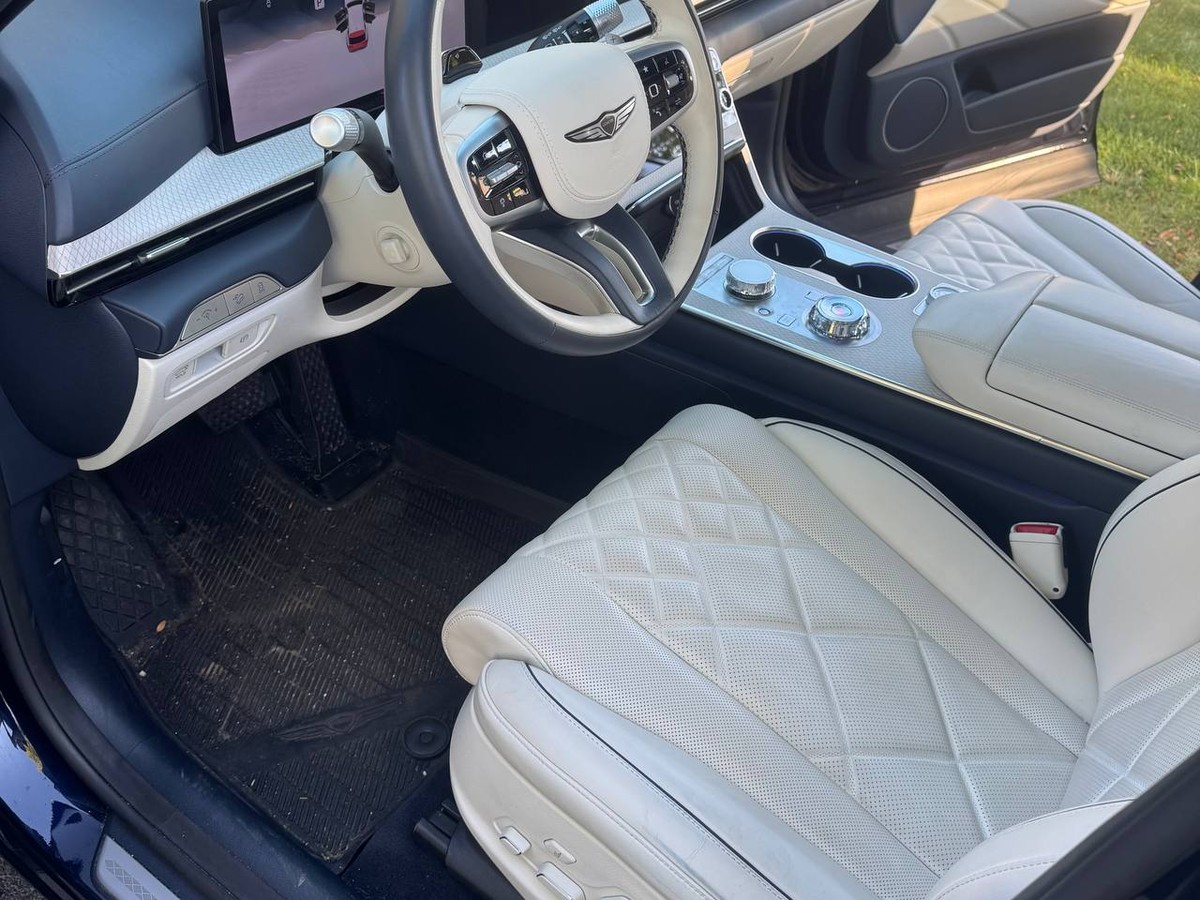 Interior Detailing — before
